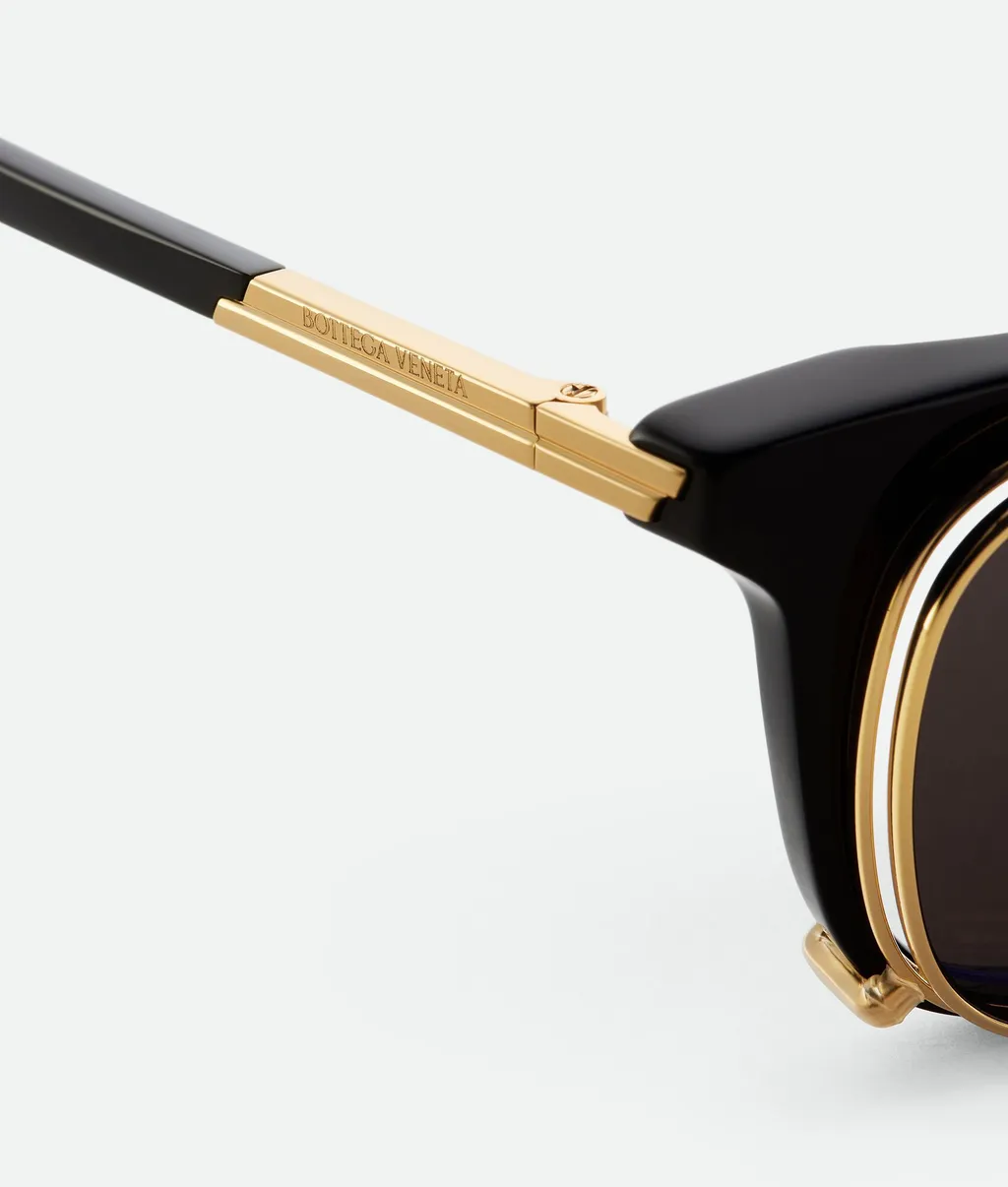 Classic Square Clip-On Sunglasses