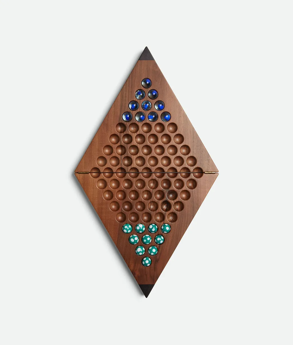 Chinese Checkers Game