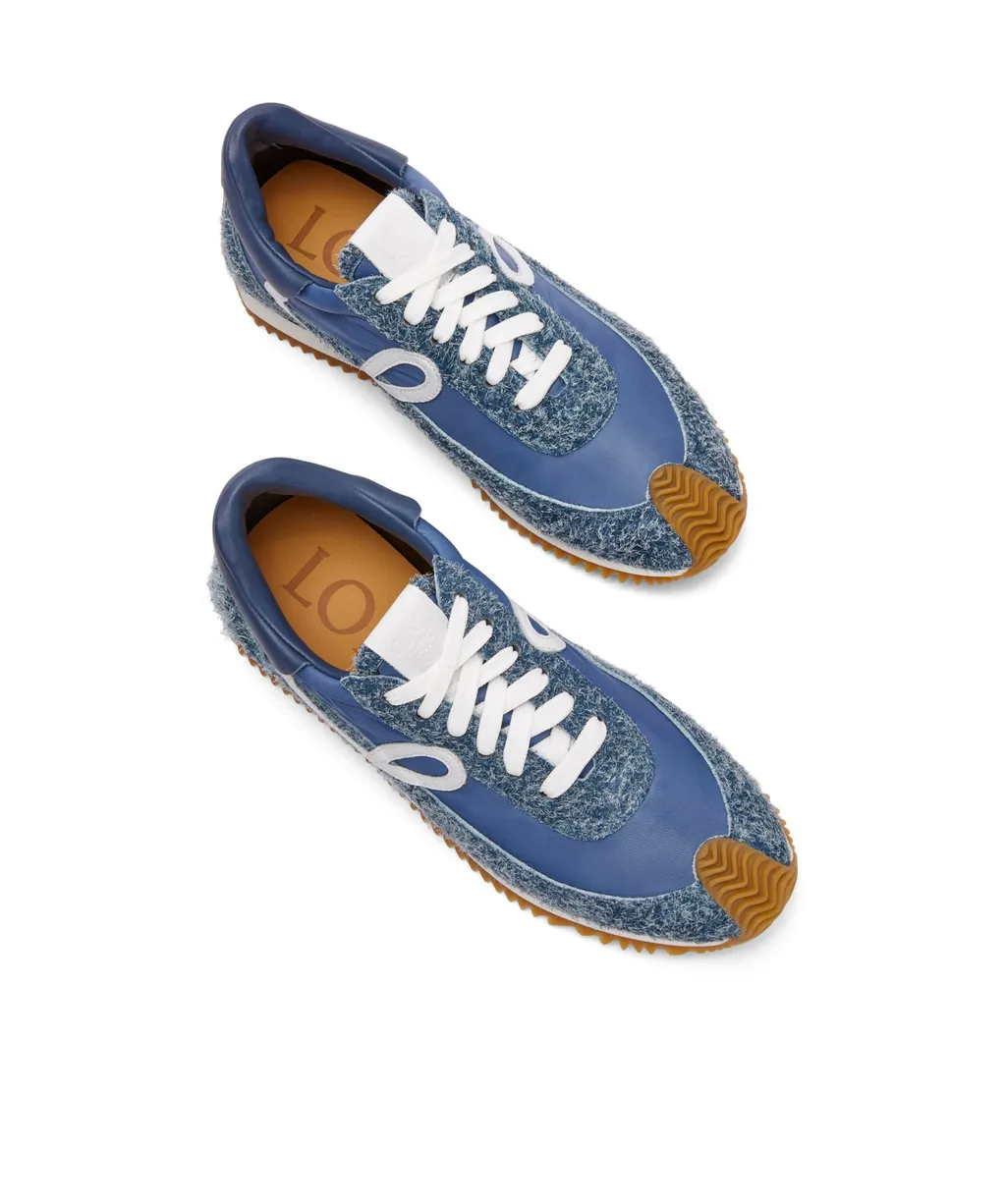 Flow Runner Sneakers