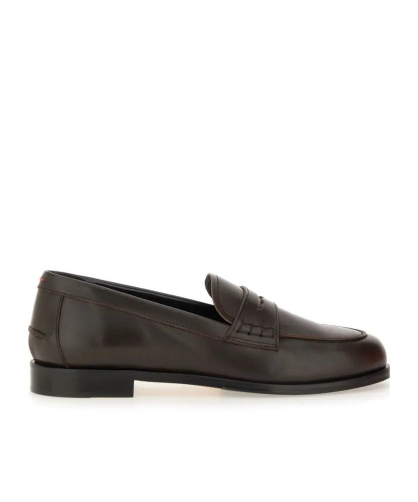 Leather Loafers With Penny Strap And Round Toe