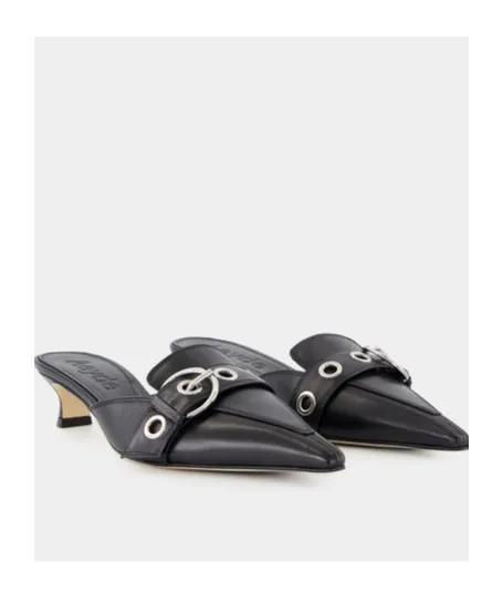 Danielle Eyelet Detailed Mules