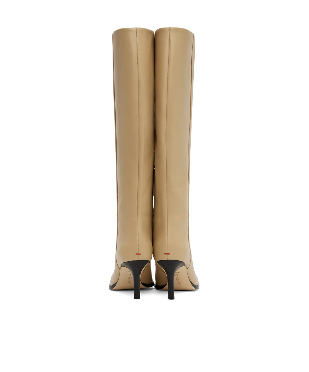 Logo Boots