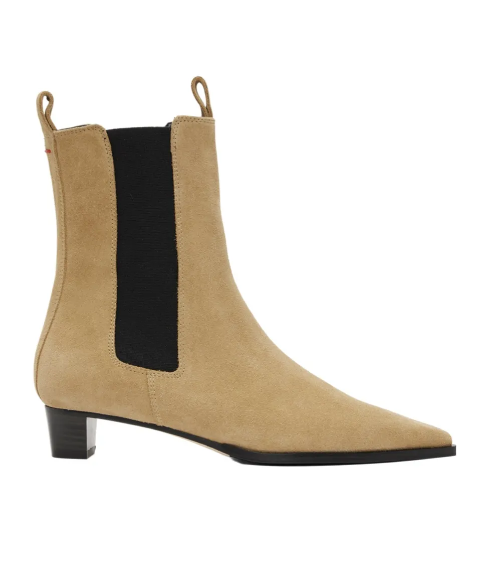 Kiki Pointed Chelsea Boots