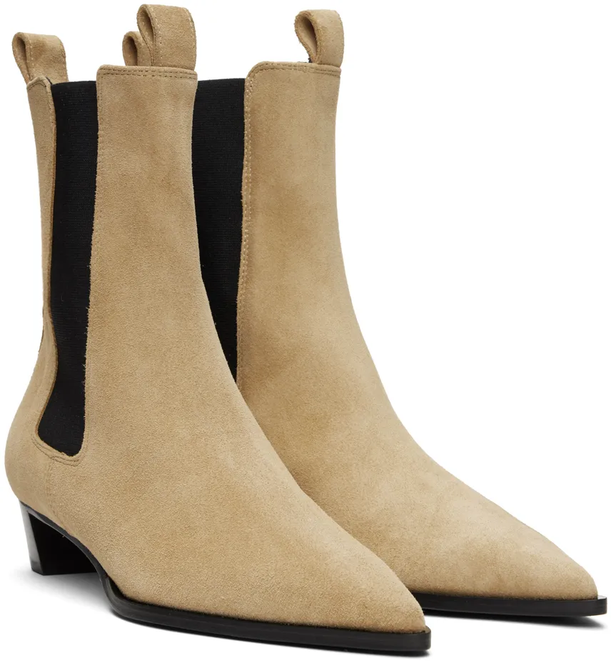 Kiki Pointed Chelsea Boots