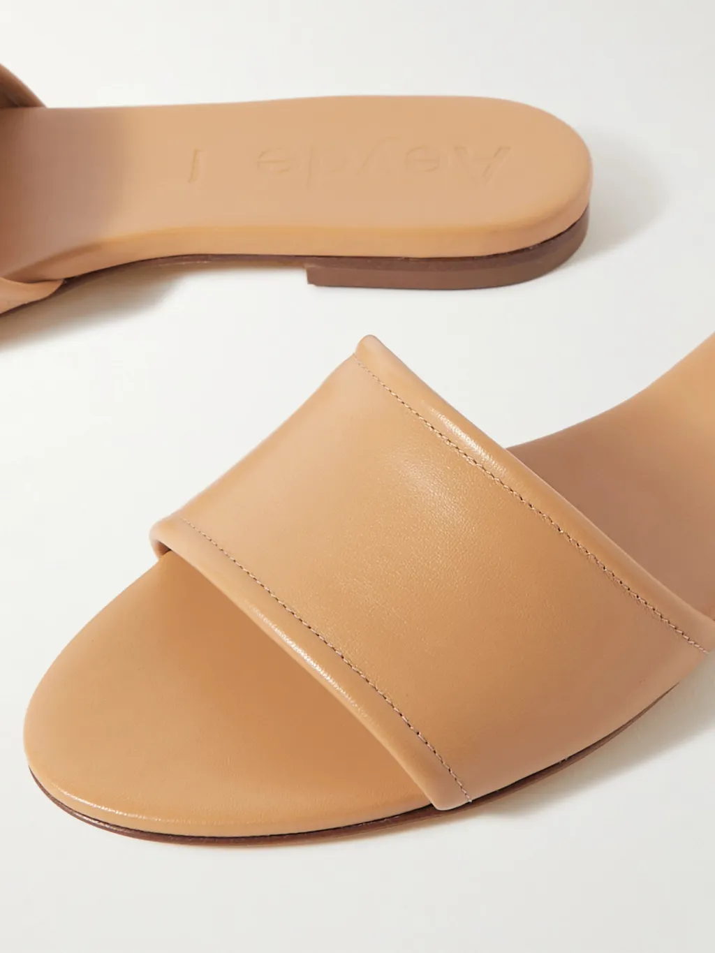 Round Head Flat-Soled Sandals