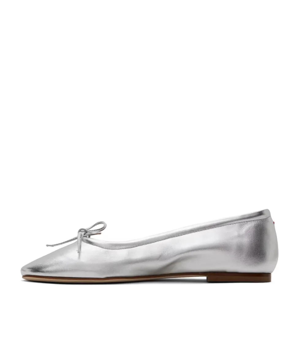 Delfina Ballet Flats