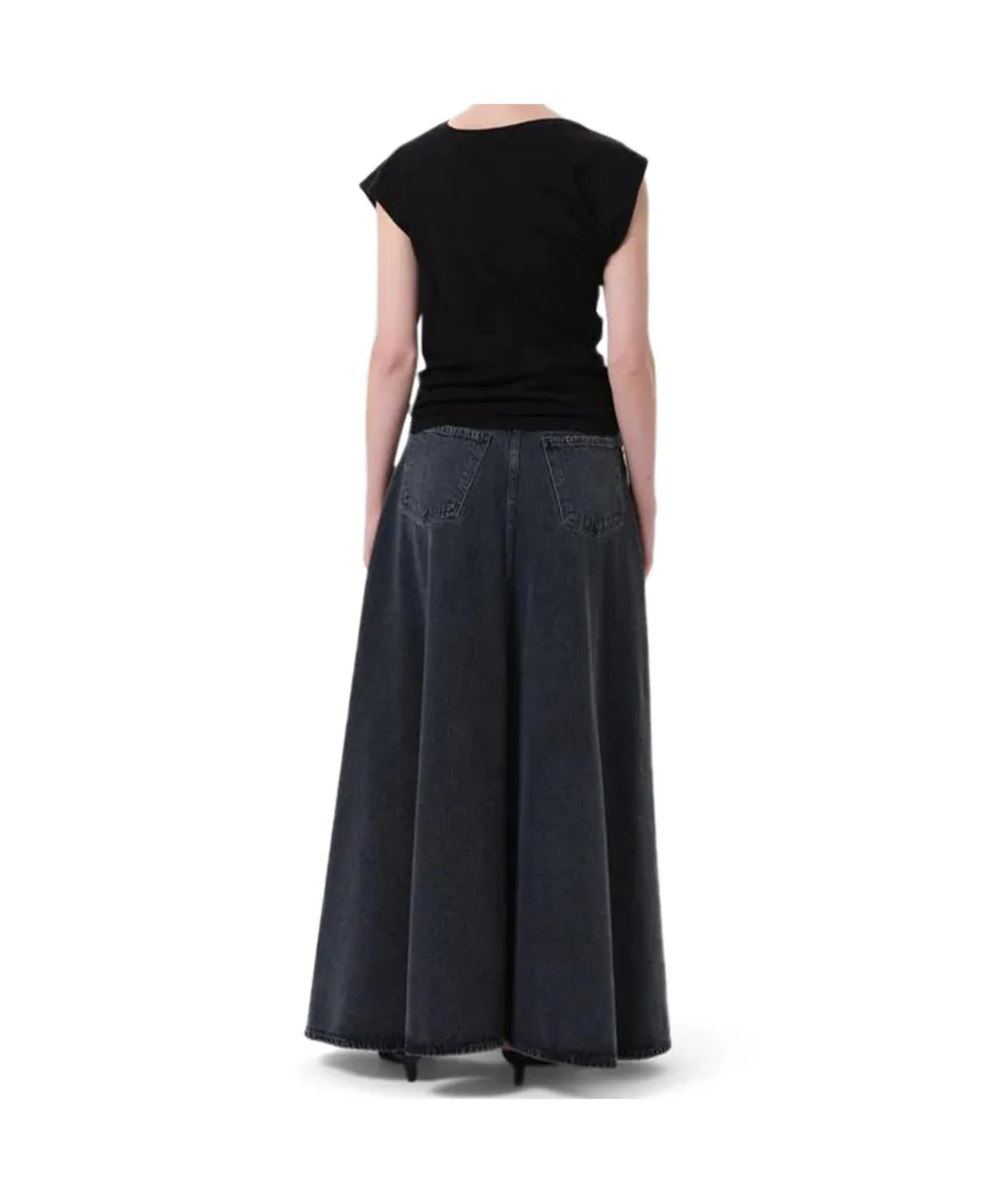 High-Waist Wide-Leg Jeans
