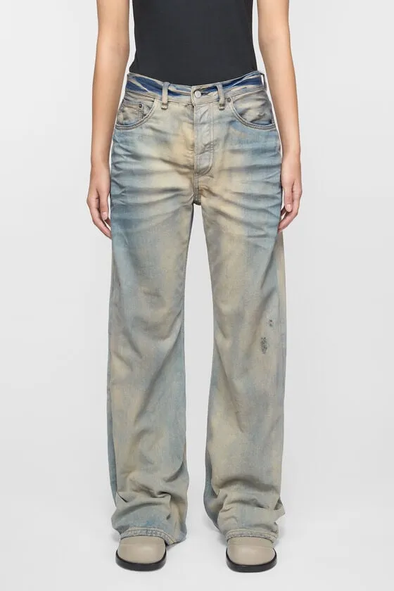 1999M Loose Fit Jeans