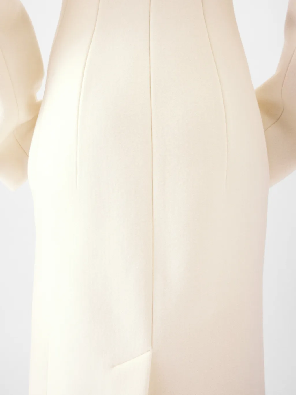 The Curvo Long Sleeved Coat