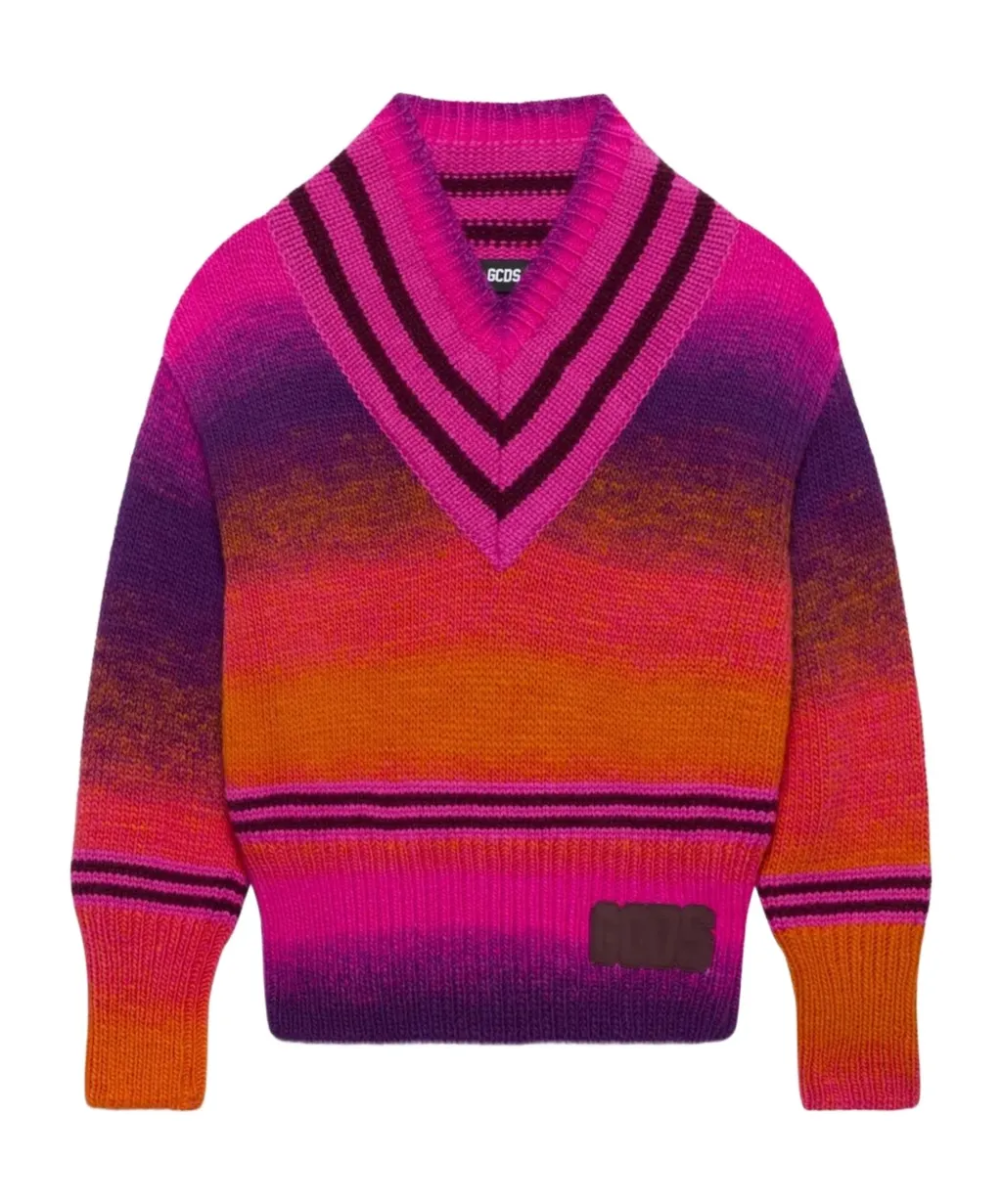 V-Neck Degrade Jumpers