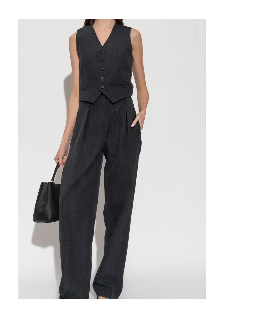 Sleeveless Vest