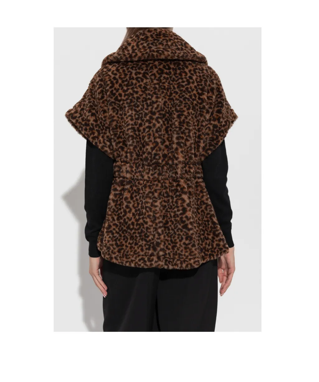 Newabavo Cape