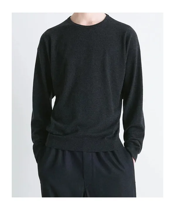 Long-Sleeved Crewneck Jumper