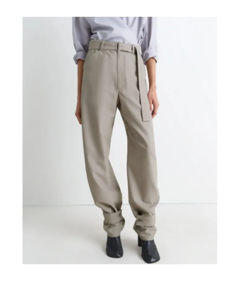 Curved Tailored Pants