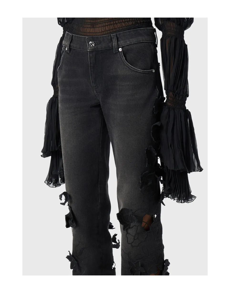 Floral Appliqué Flared Jeans