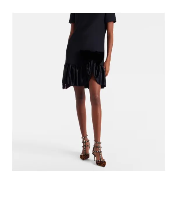 Rockstud Pointed-Toe Pumps