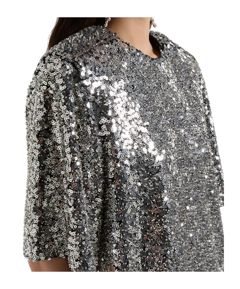 Short-Sleeved Blouse