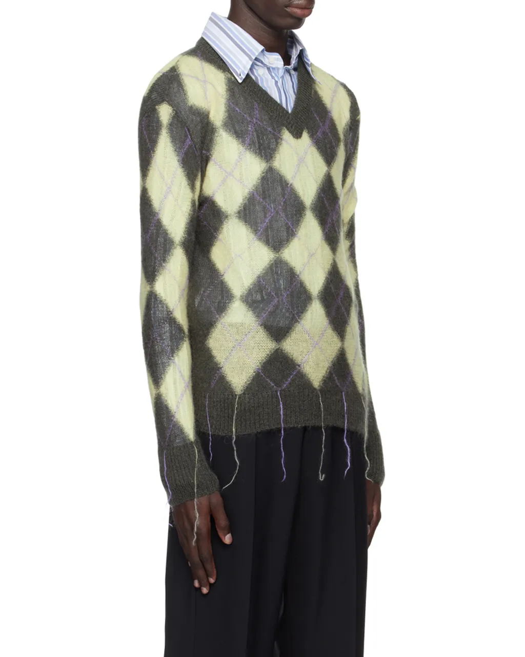 Geometric Patterned V-Neck Knitted Jumper