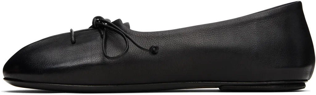 Girella Ballet Flats
