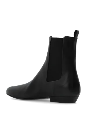 Pointed Toe Chelsea Boots