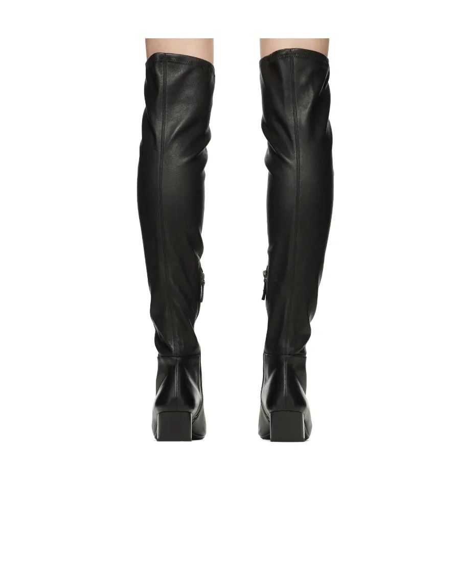 Logo Boots
