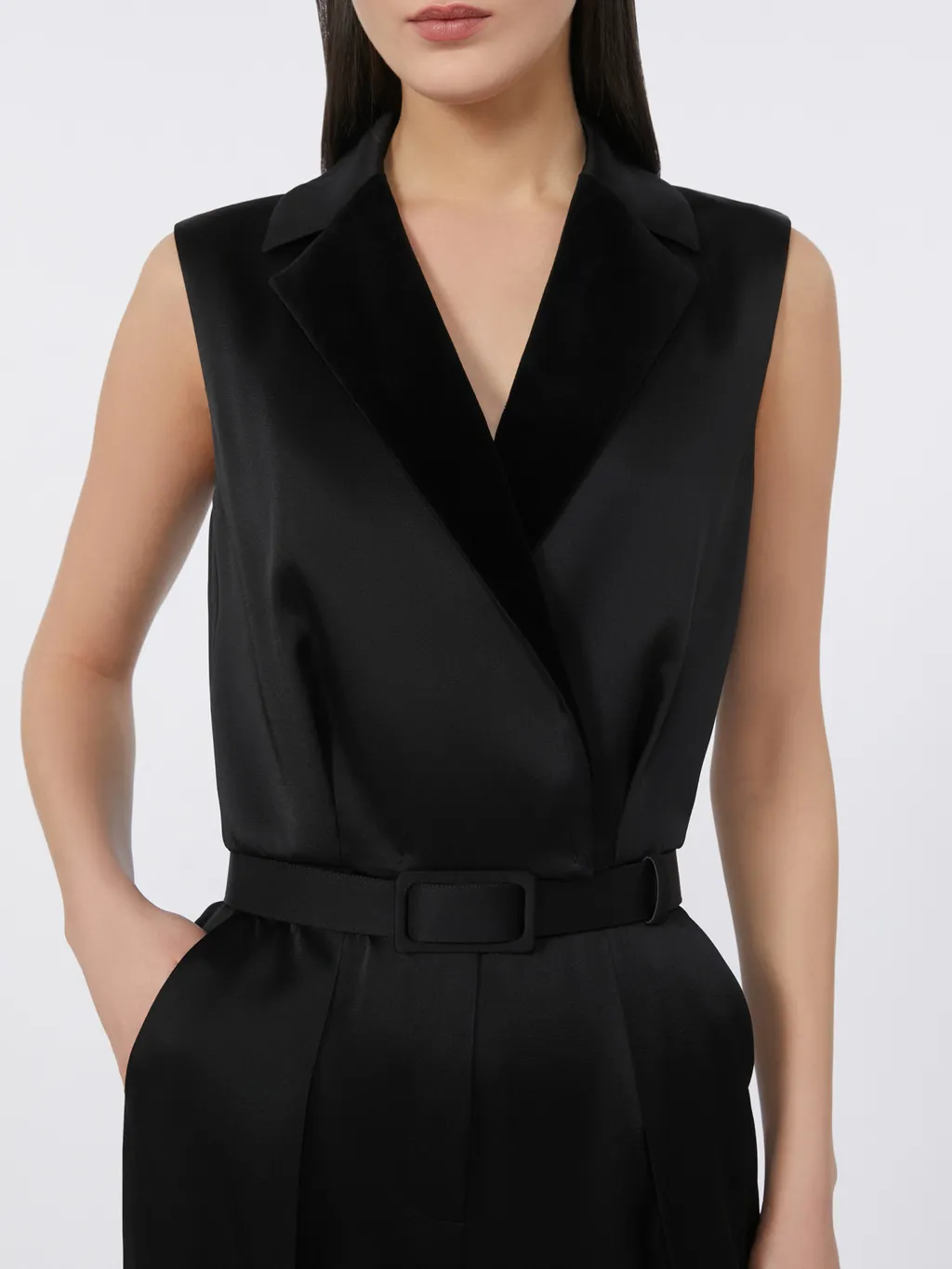 Lapel Sleeveless Jumpsuit