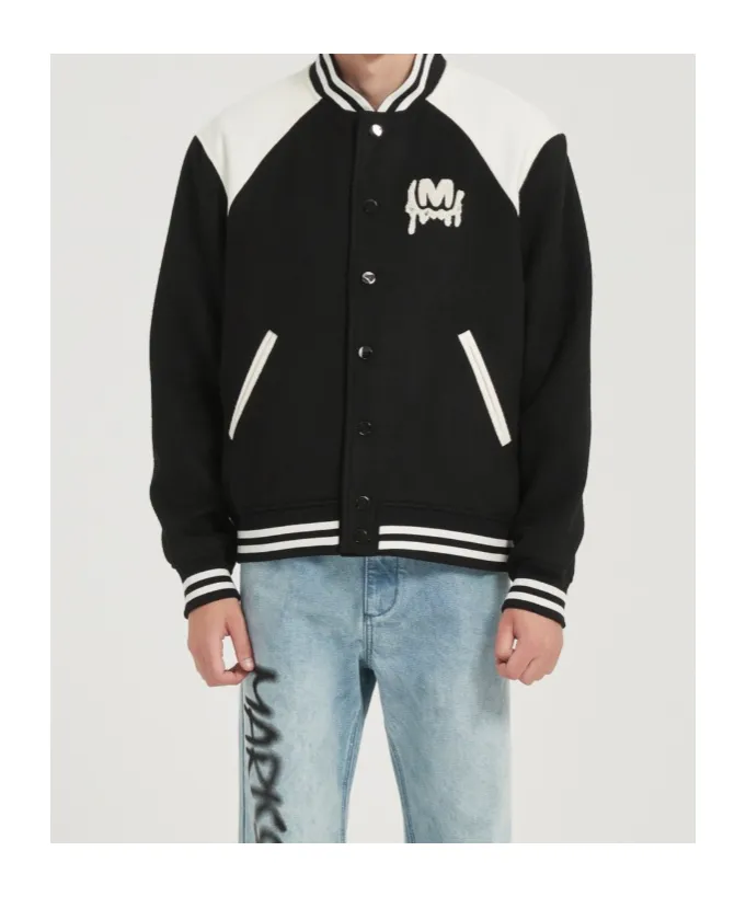 Long-Sleeved Jacket