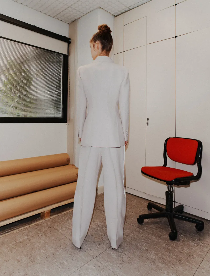 Barrel-Leg Trousers