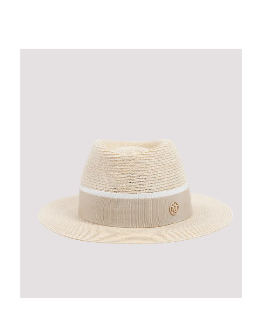 Logo Plaque Andre Hat