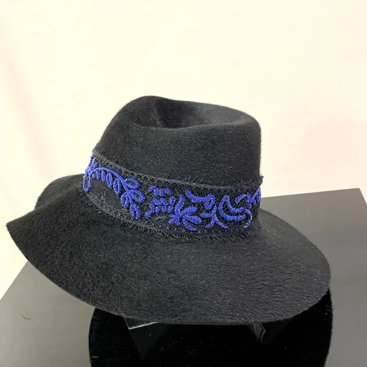 Embroidered Lace Hat