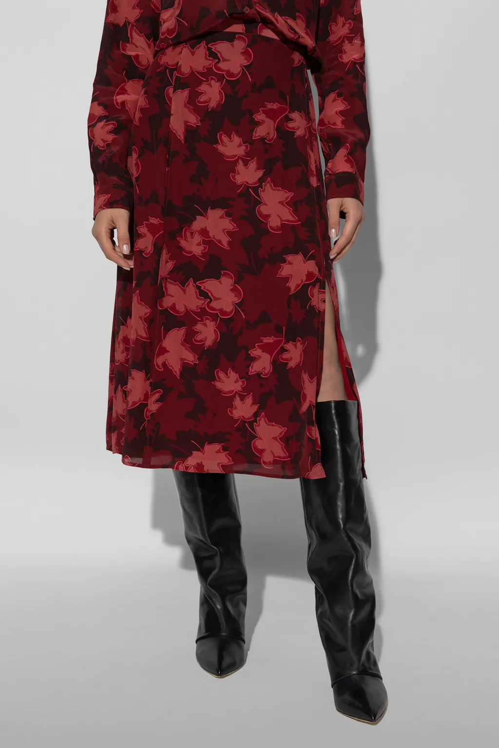 Lip Detail Fluid Skirt