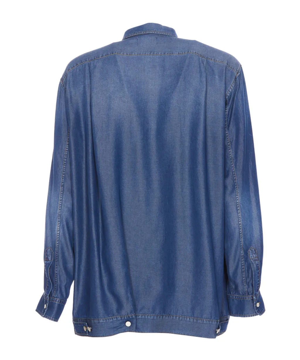 Long-Sleeved Buttoned Shirt
