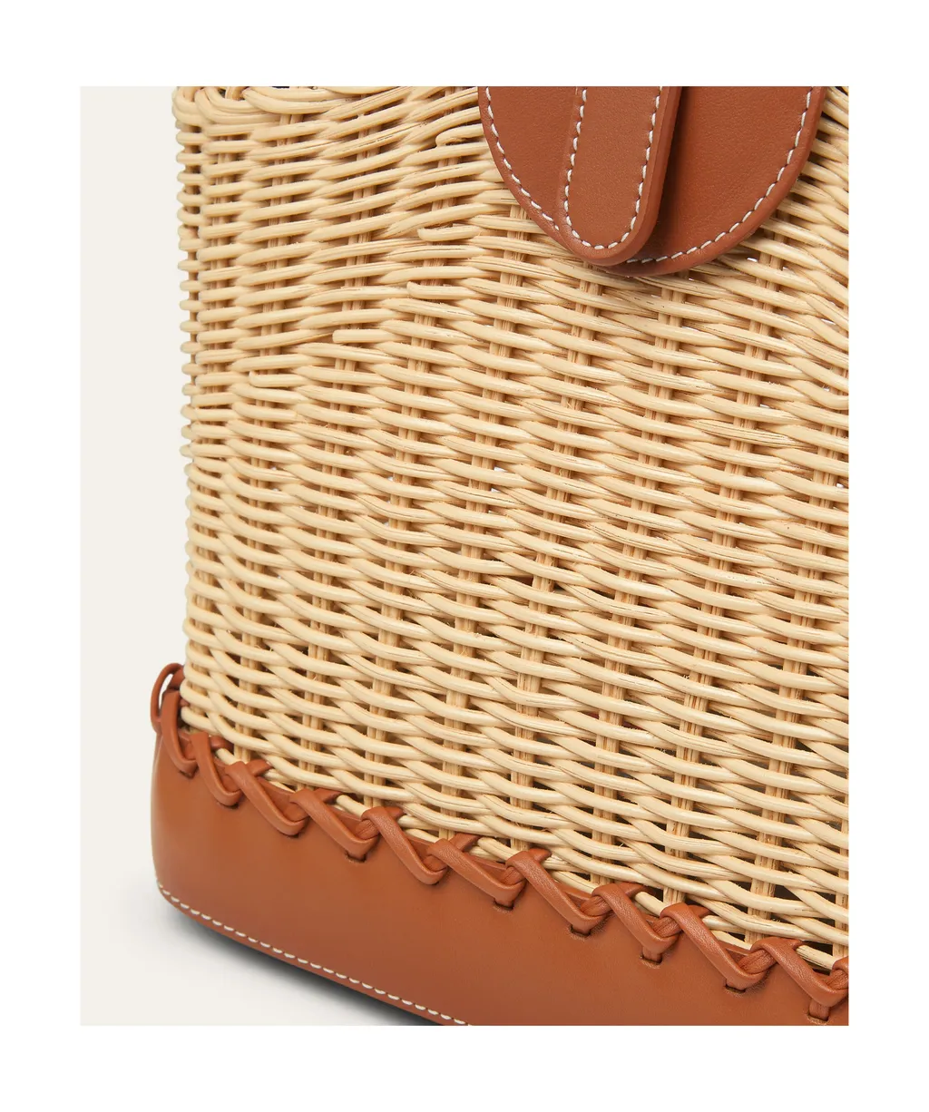 Bobbin Bucket Bag Wicker