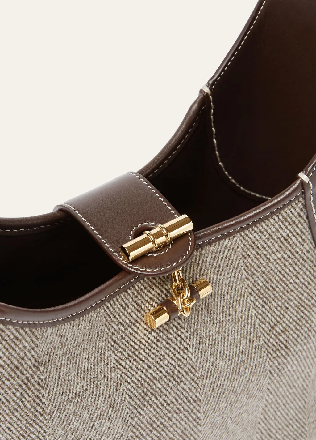 Medium Bobbin Bag