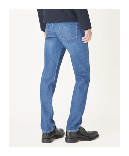 Belt-Loop Jeans