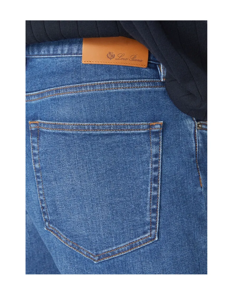 Belt-Loop Jeans