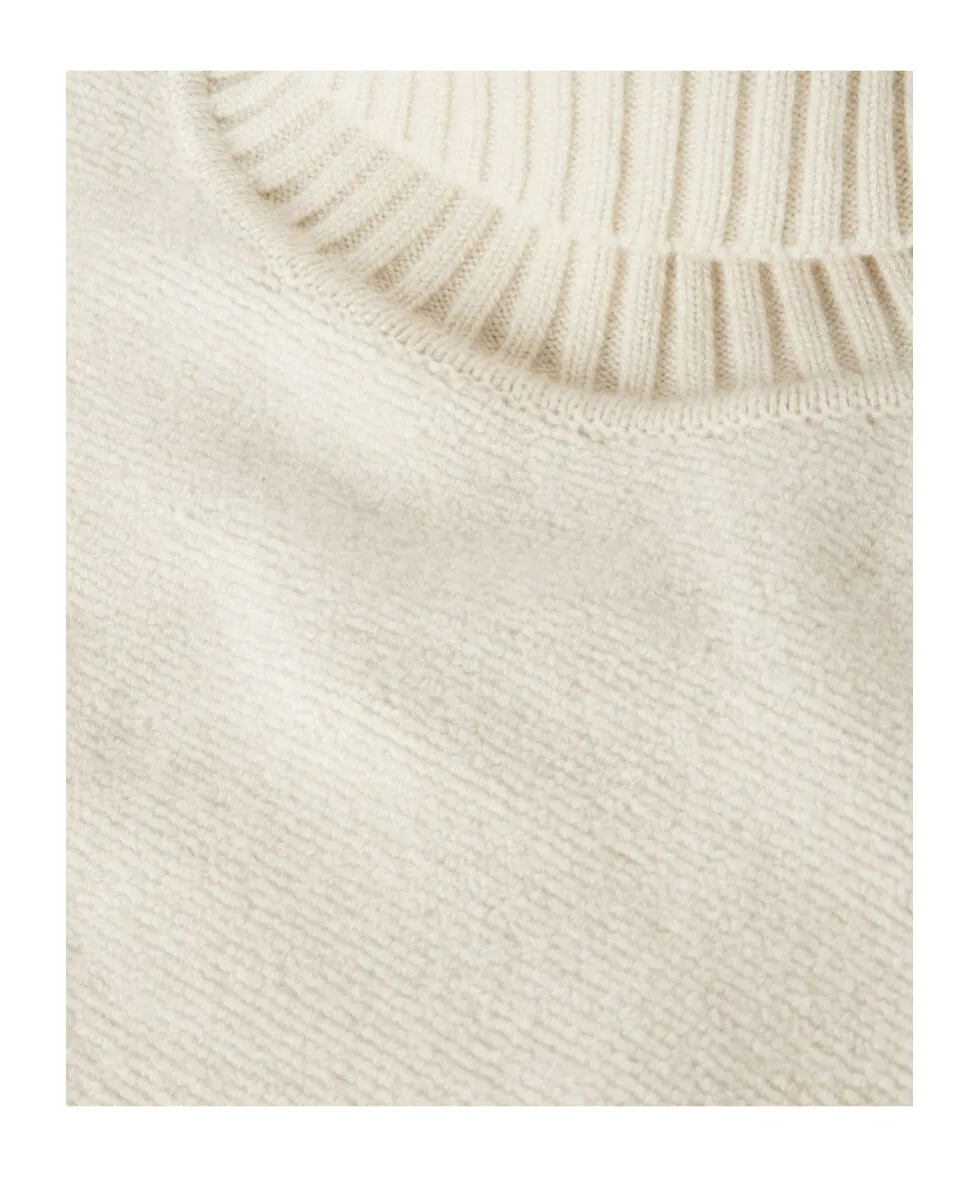 Cocooning Turtleneck Sweater