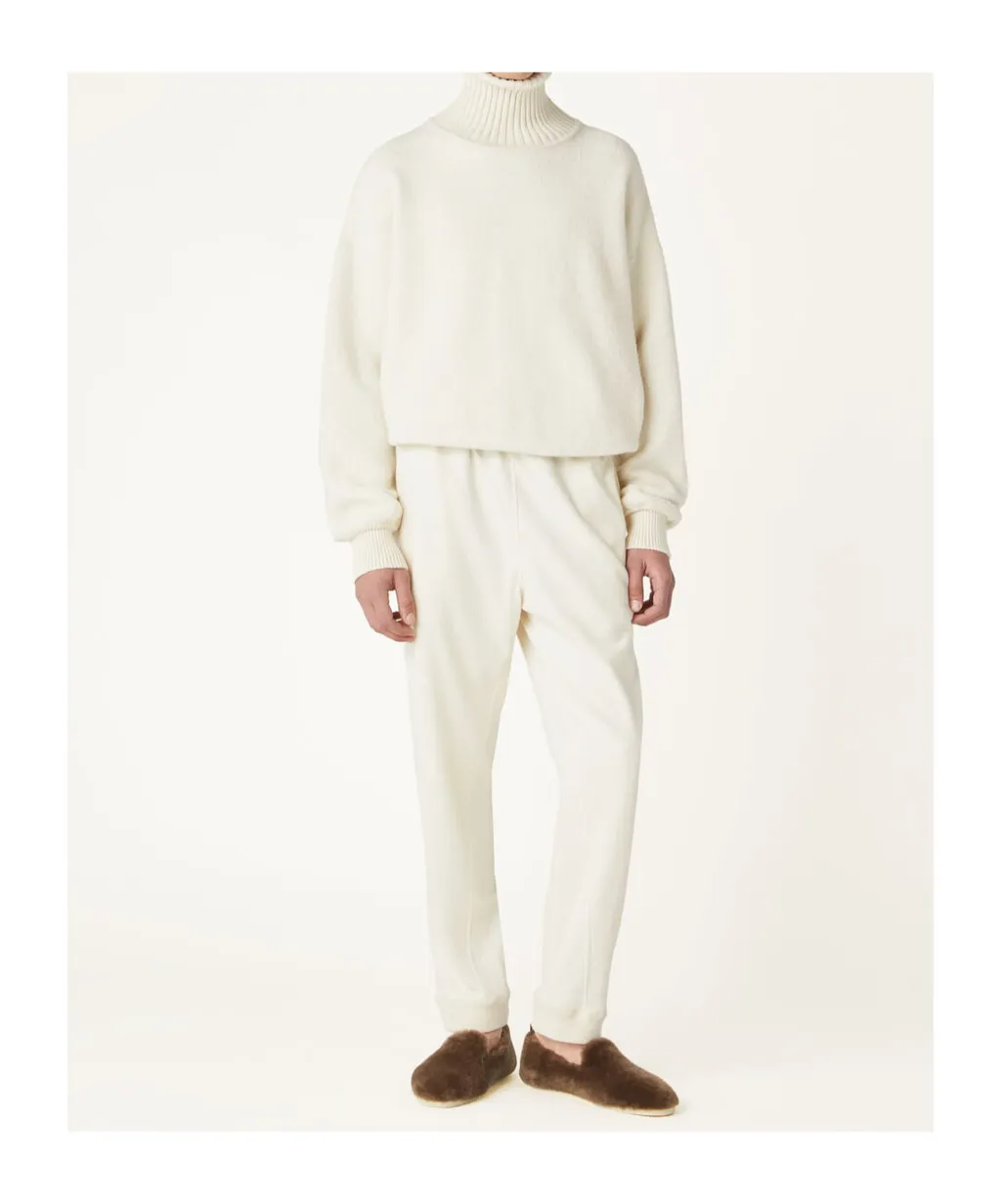 Cocooning Turtleneck Sweater