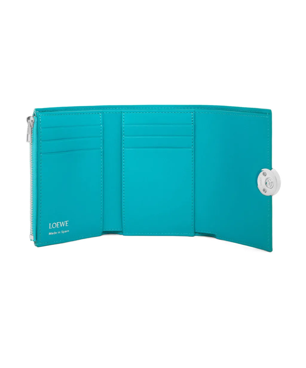 Pebble Small Vertical Wallet