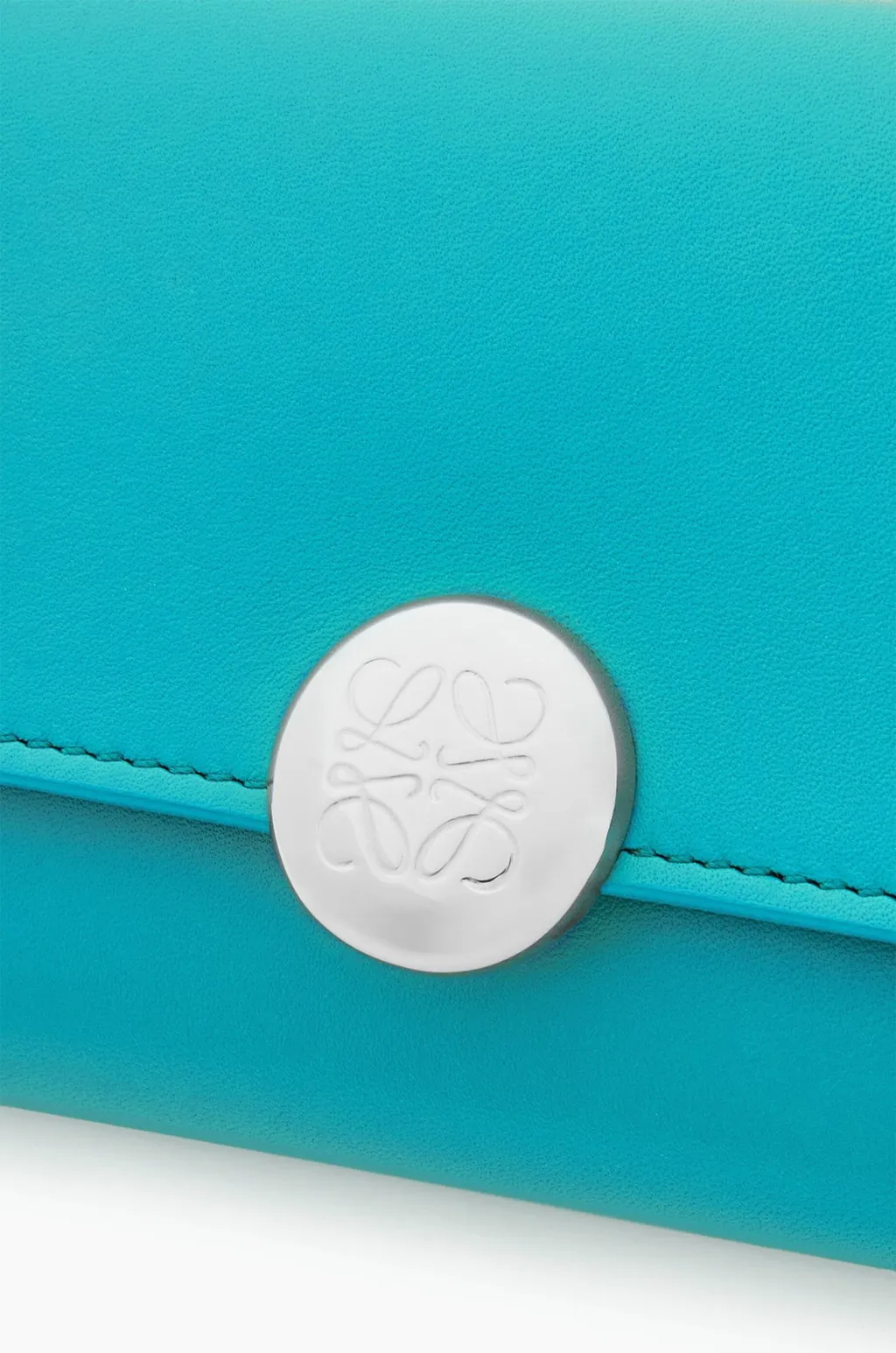 Pebble Small Vertical Wallet