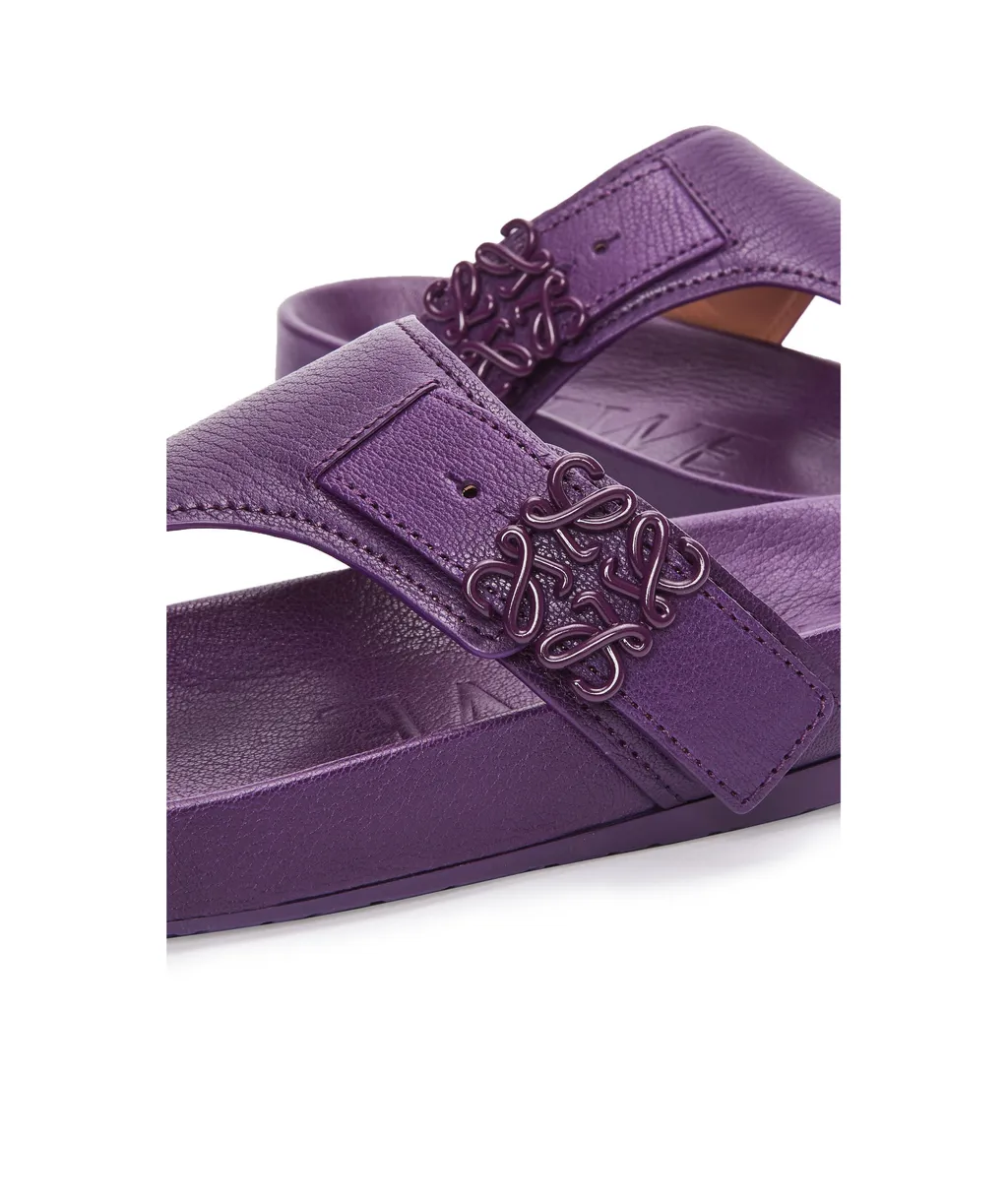 Ease Toe Post Sandal