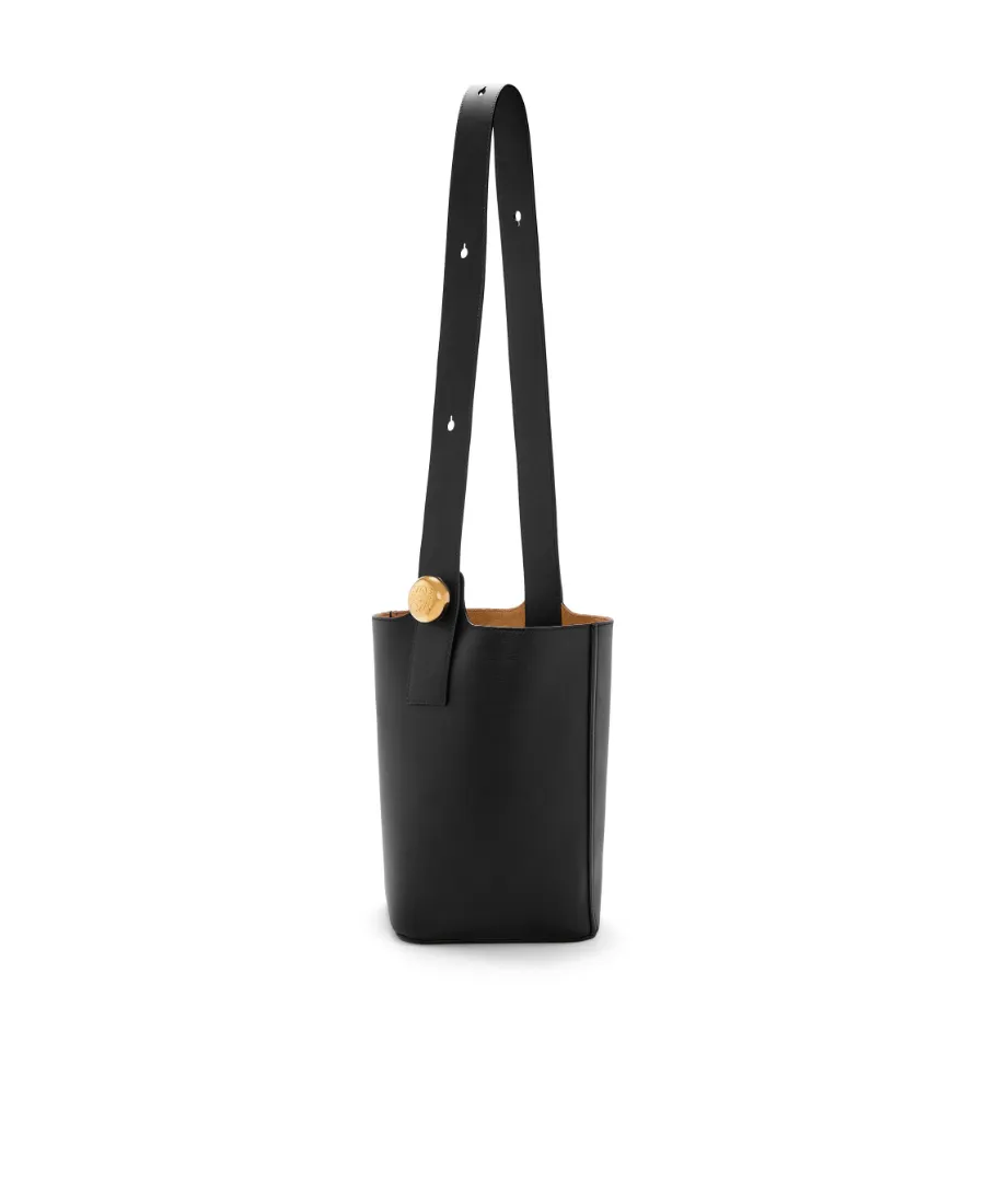 Medium Pebble Bucket Bag