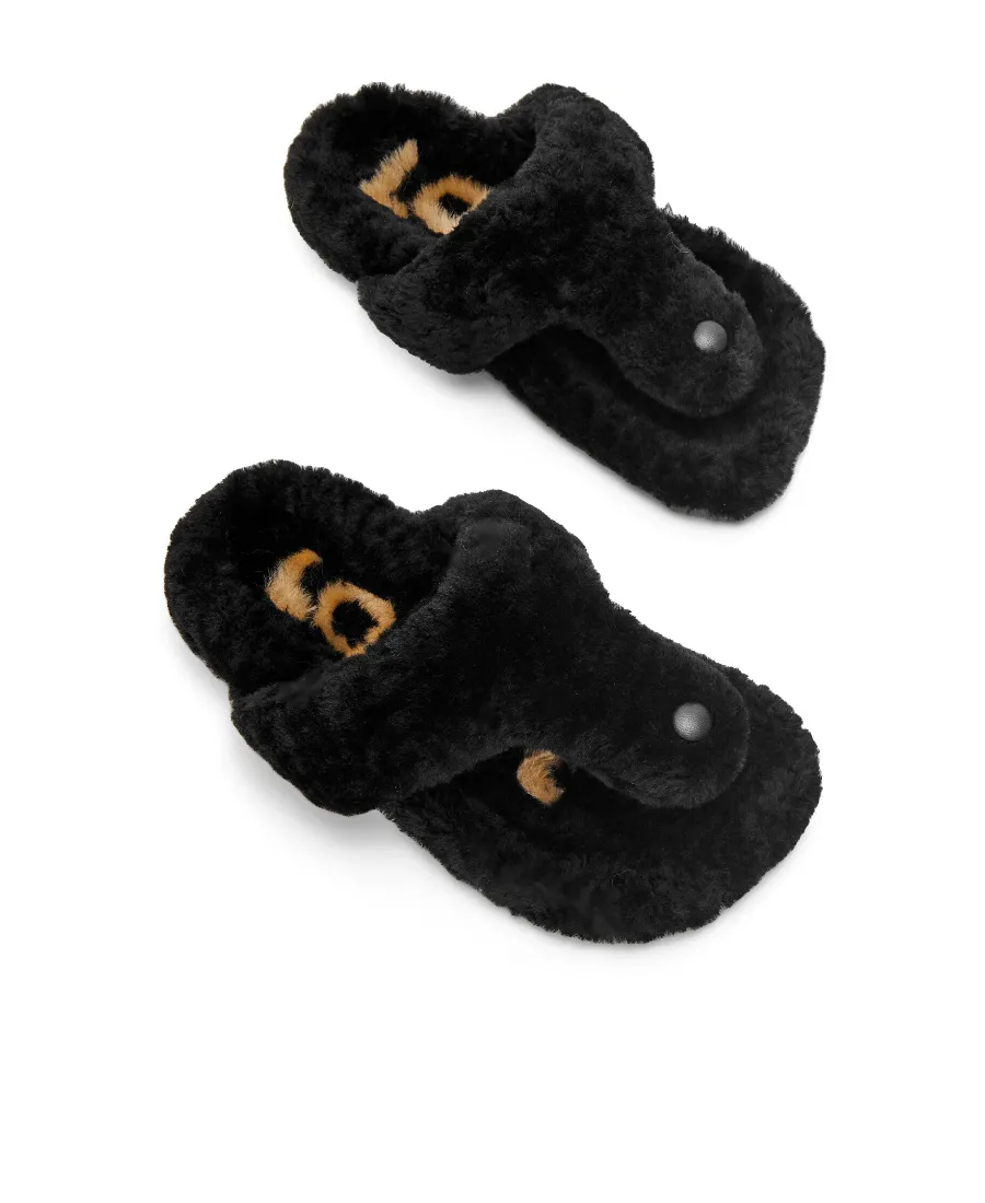 Ease Toe Post Sandals