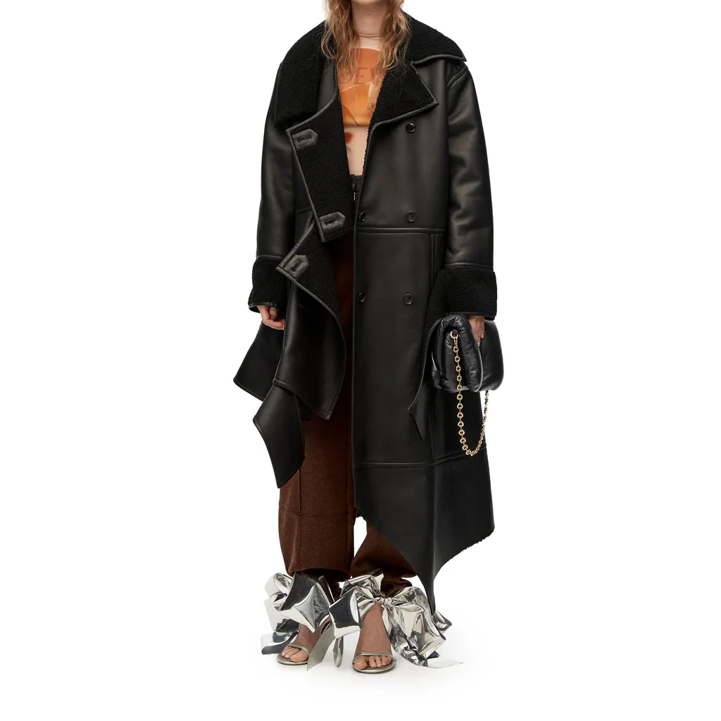 Goya Puffer Chained Shoulder Bag
