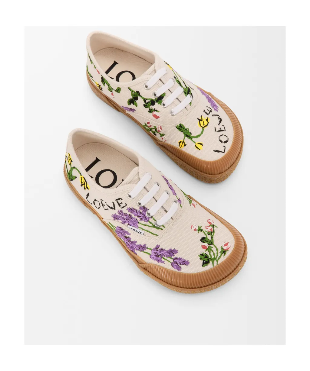 Terra Vulca Embroidered Canvas Sneakers