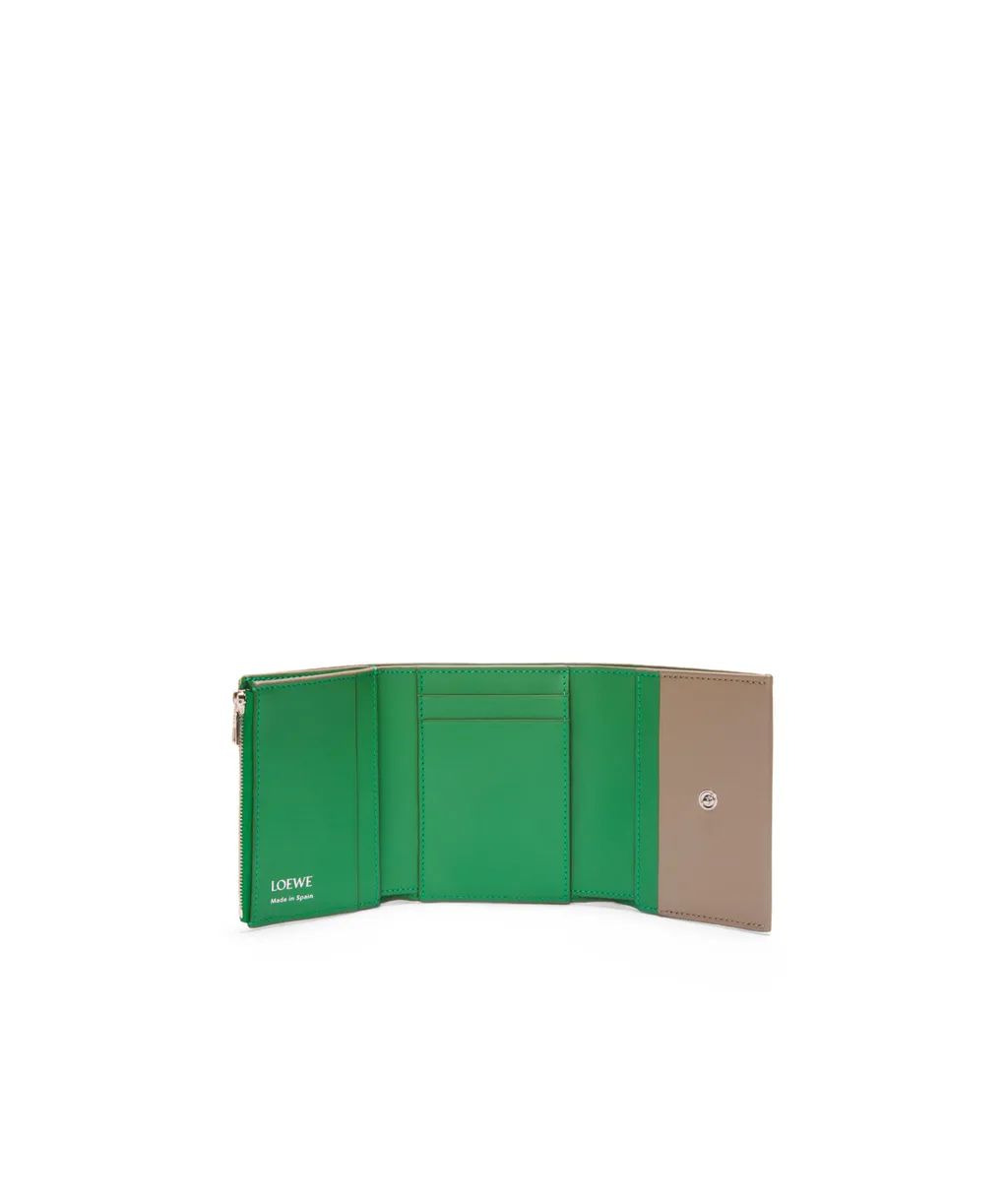 Trifold Zip Wallet In Shiny Nappa Calfskin