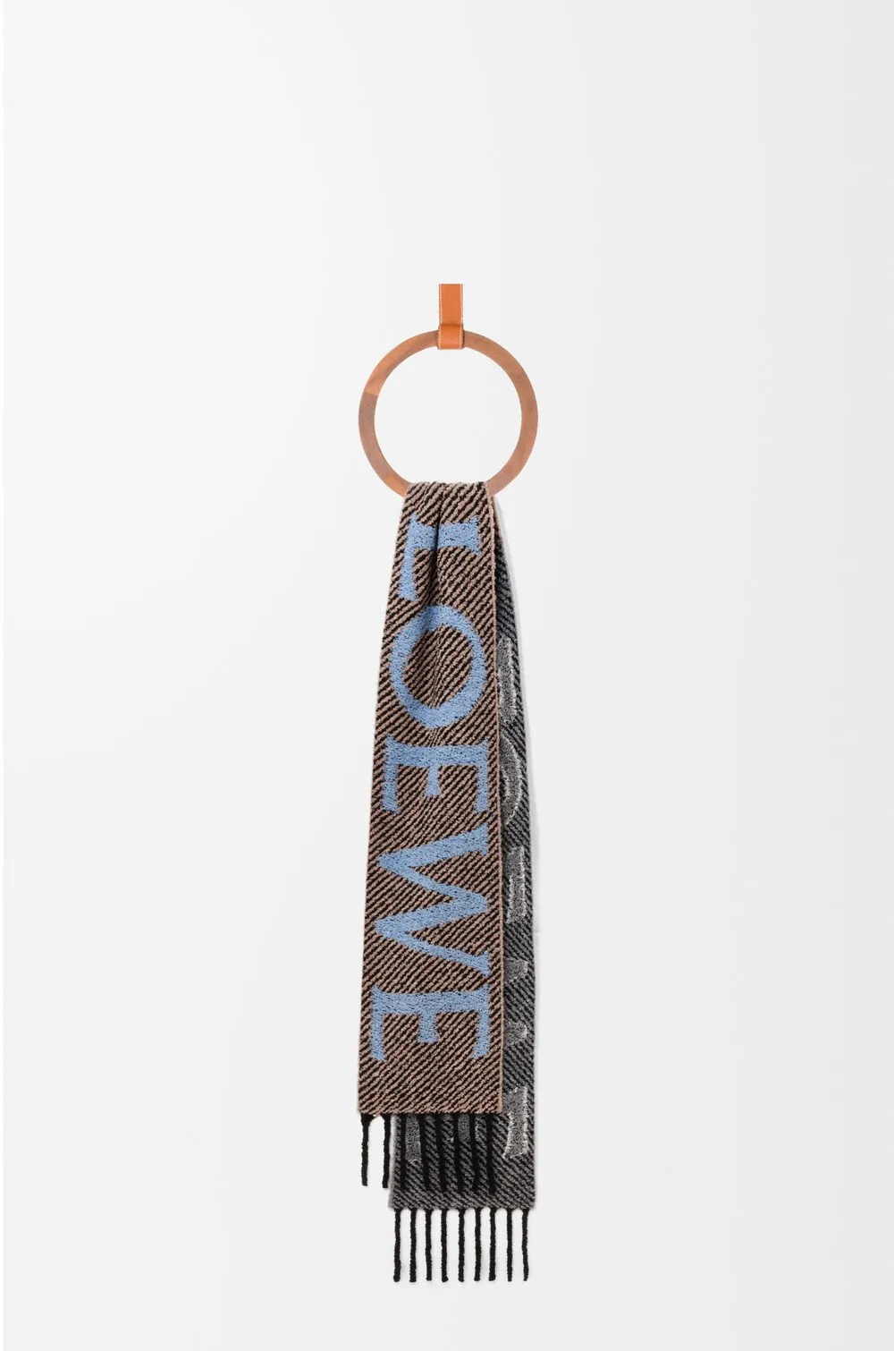 Chunky Fringed Edge Scarf