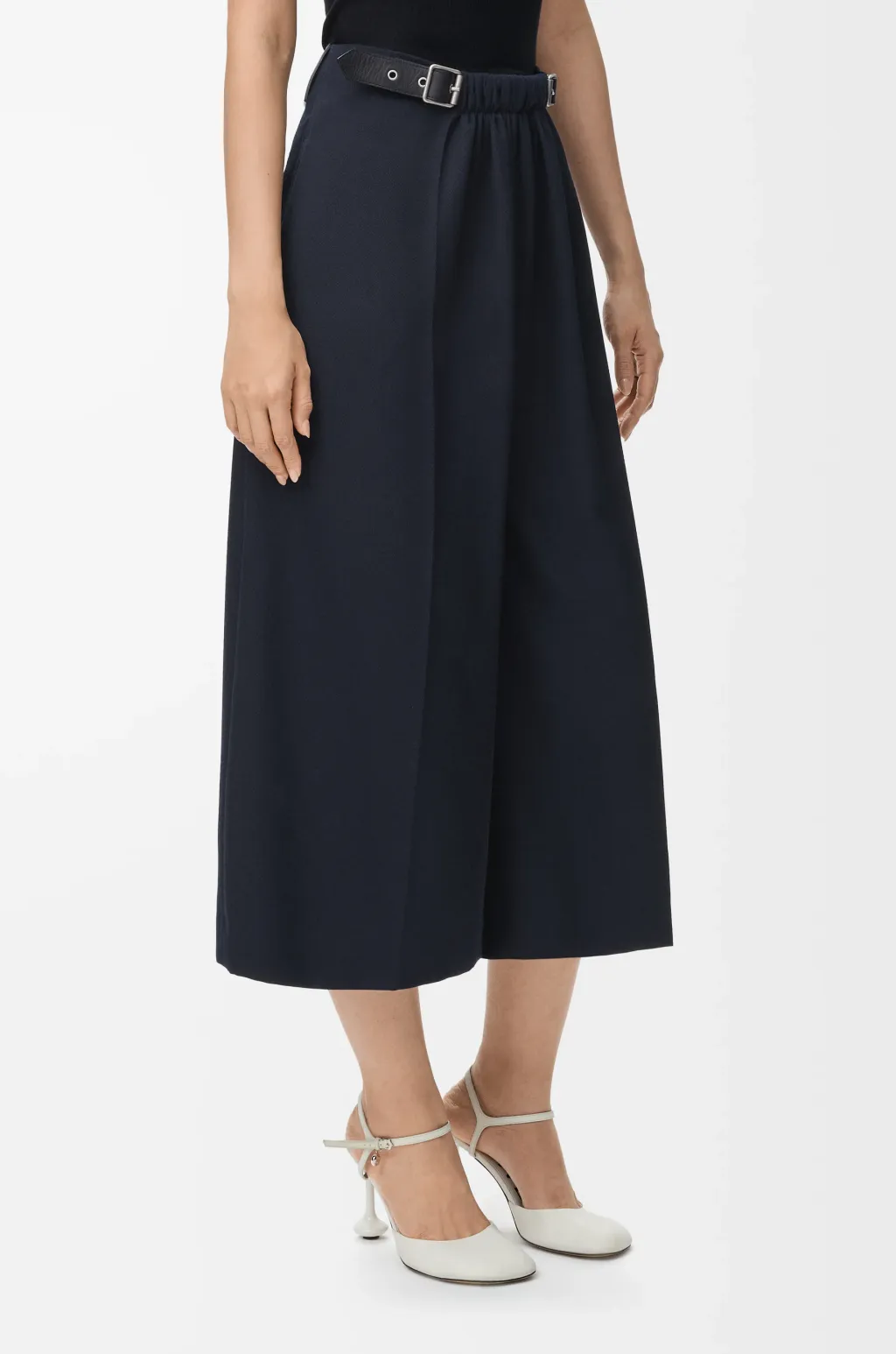 Elastic Waist Cropped Trousers