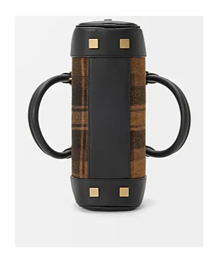 Amazona Shoulder Bag