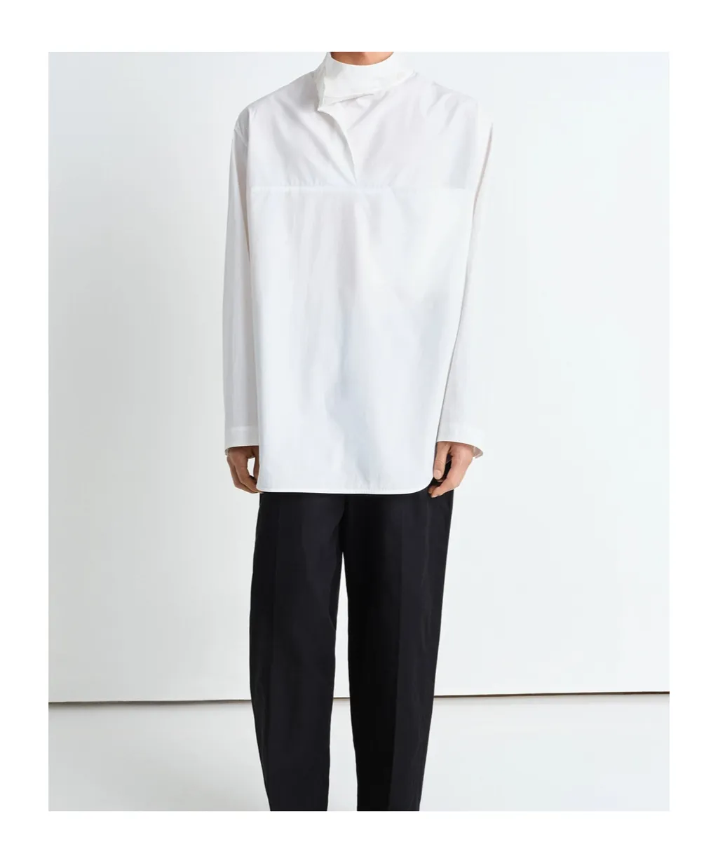 High-Neck Long Sleeved Shirt